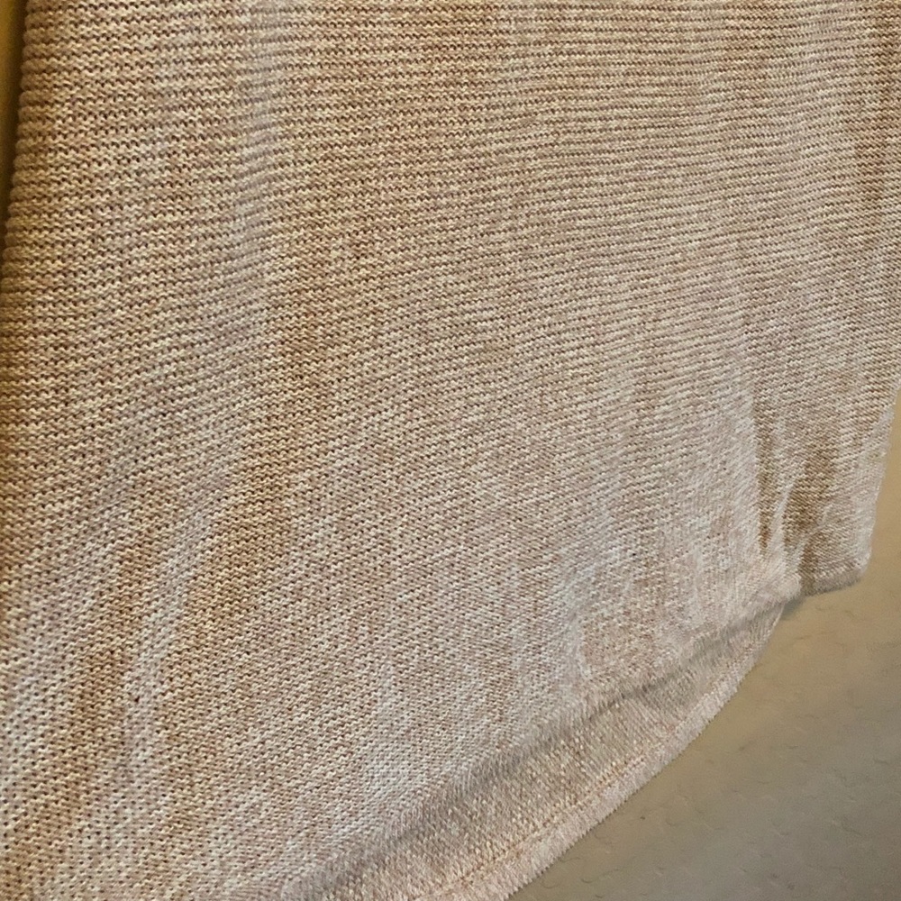 Sweater - Picture 4 of 5